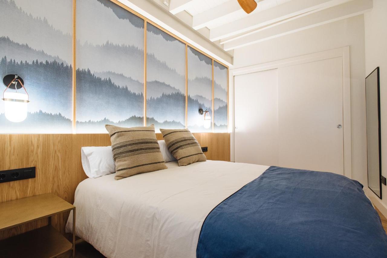 R26 Suites Sevilla Room photo